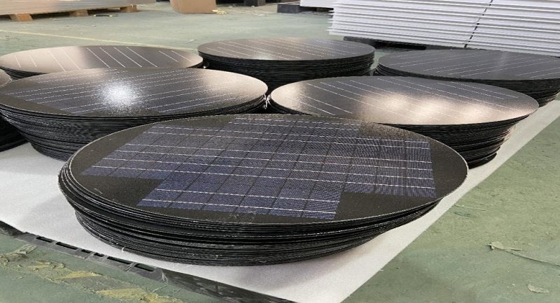 Panel Surya Segitiga